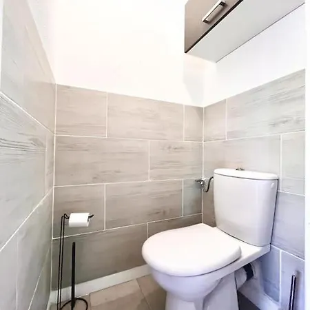 T2 Village Apartamento *