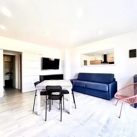 T2 Village Apartamento *