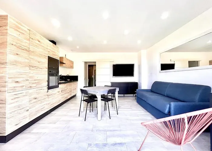 T2 Village דירה *