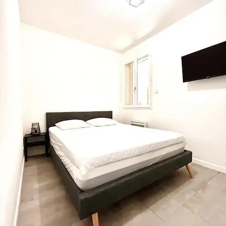 T2 Village Oletta (Corsica)