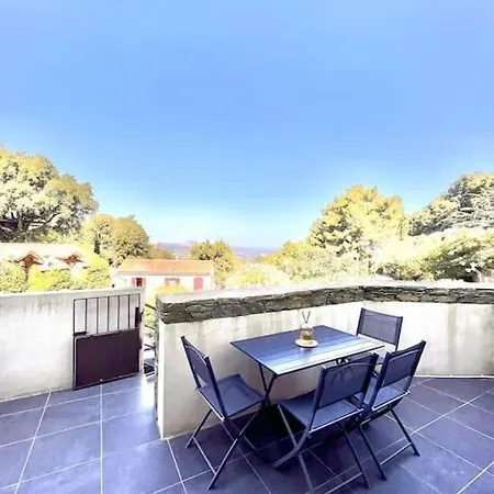 Διαμέρισμα T2 Village *