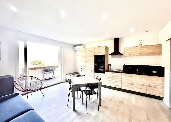 Apartment T2 Village *