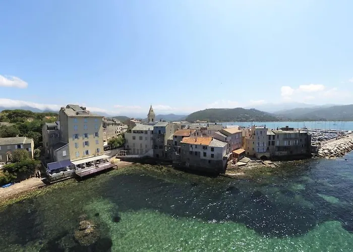 T2 Village Oletta (Corsica)